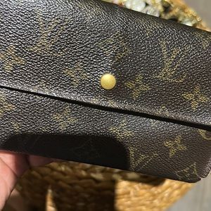 LV Sarah Wallet